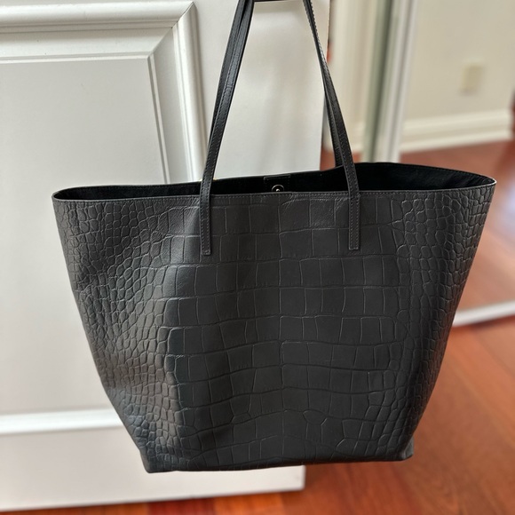 Alexander McQueen Black Embossed Leather Tote - Picture 2 of 4